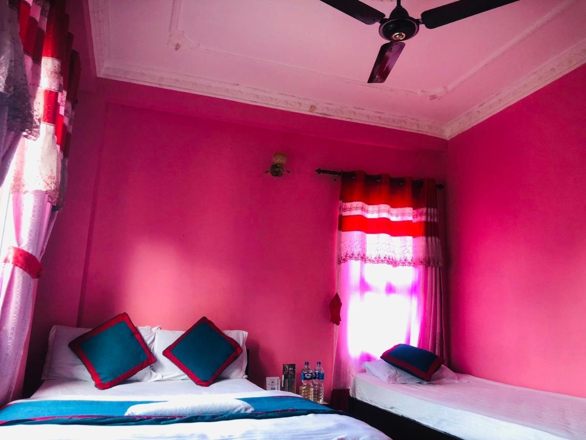 Hotel Chandragiri Paradise กาฐมาณฑุ ภายนอก รูปภาพ