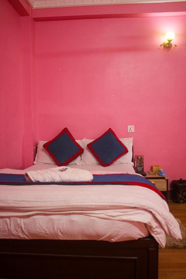 Hotel Chandragiri Paradise กาฐมาณฑุ ภายนอก รูปภาพ