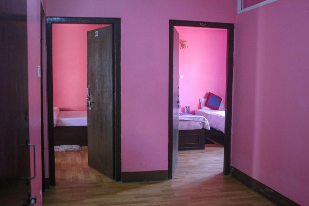 Hotel Chandragiri Paradise กาฐมาณฑุ ภายนอก รูปภาพ